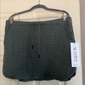 NWT moss green cotton skirt w texture Sz Med